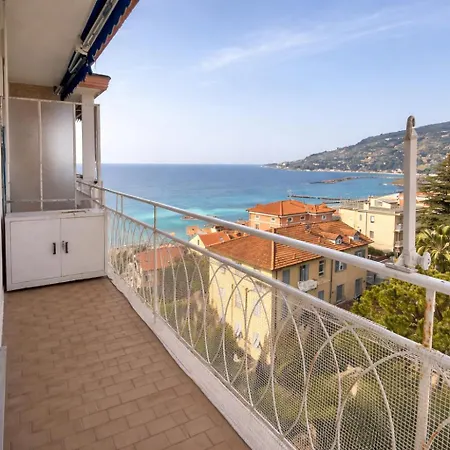 公寓 Casa Federica Attico - A 200 M Dalla